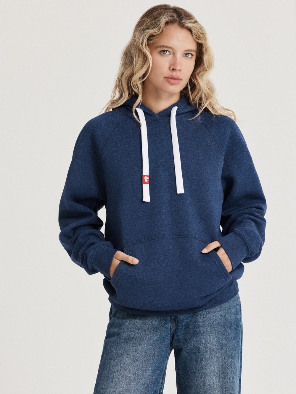 SPORTIQE WOMEN'S OLSEN HOODIE